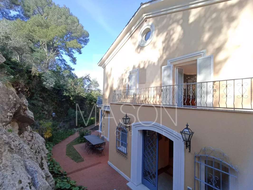 Maison à SAINT-JEAN-CAP-FERRAT