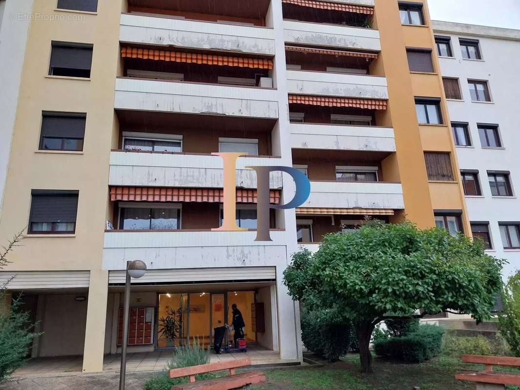 Appartement à ROANNE