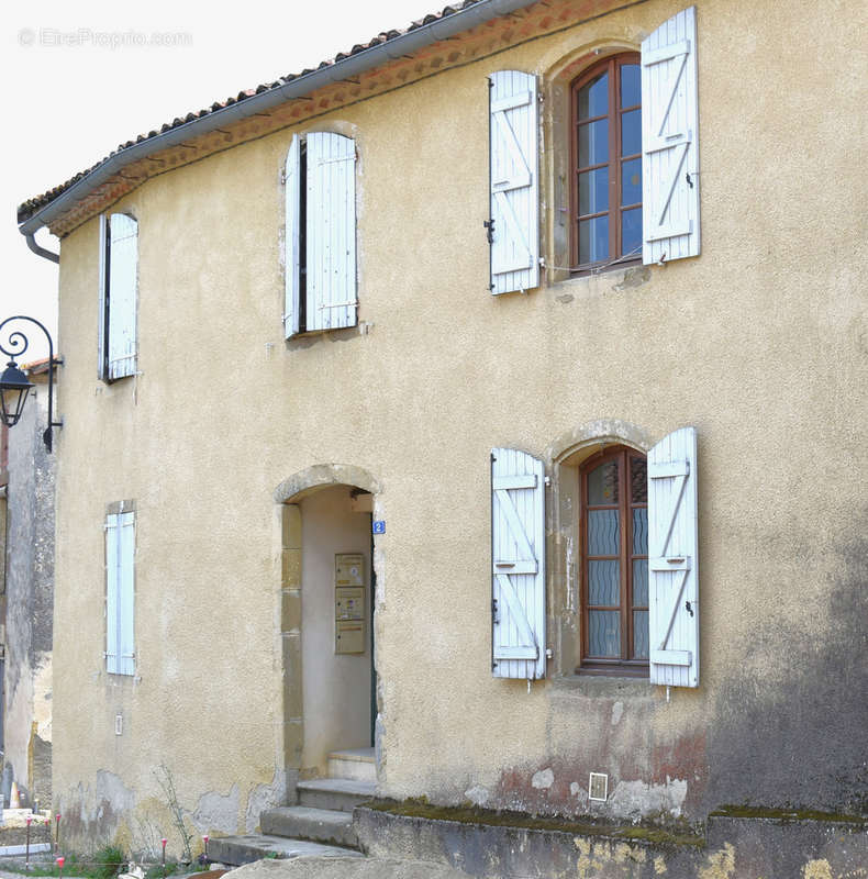 Appartement à AIGNAN