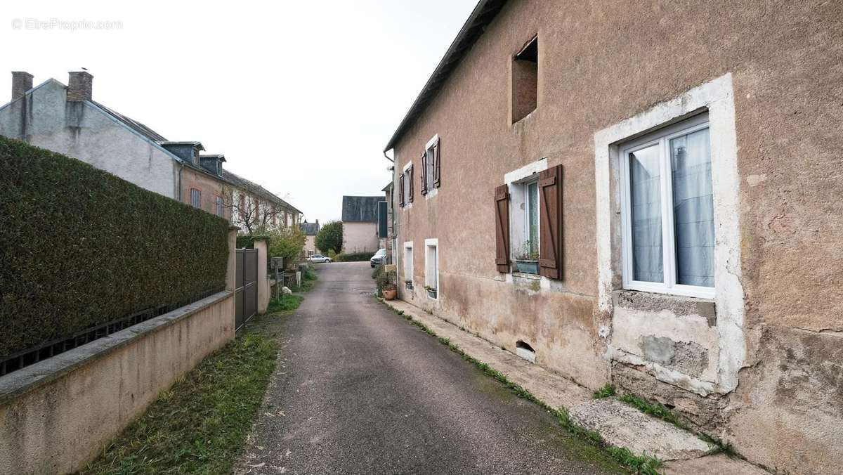 Maison à CHAUMARD