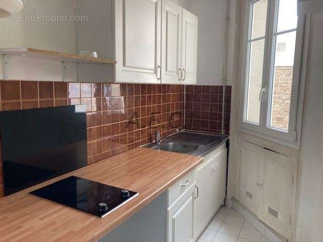 Appartement à LEVALLOIS-PERRET