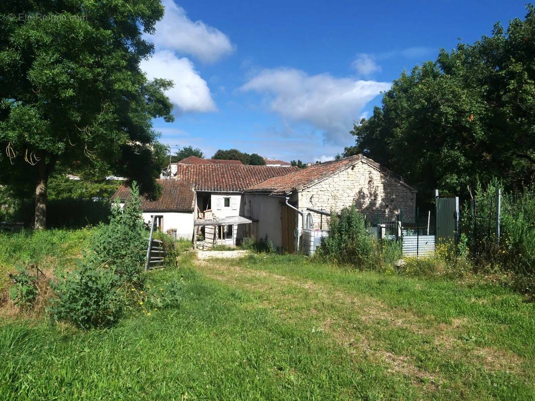 Maison à LALBENQUE