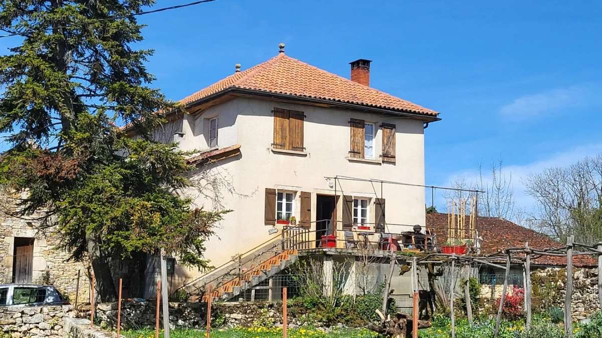 Maison à FIGEAC