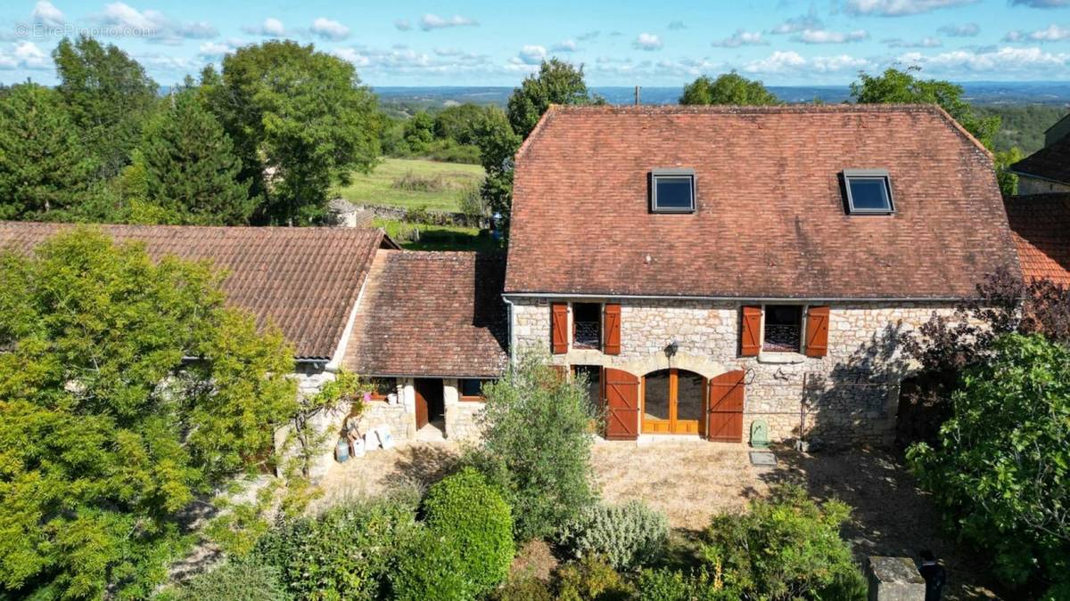 Maison à GOURDON