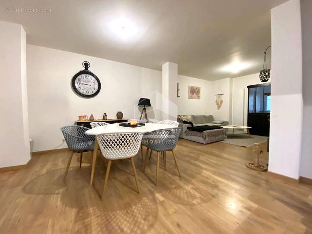 Appartement à GRAND-COURONNE