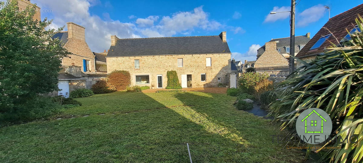 Maison à PLEUMEUR-BODOU