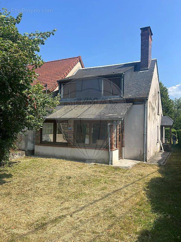 Maison à COSNE-COURS-SUR-LOIRE