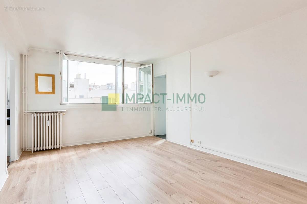 Appartement à LEVALLOIS-PERRET