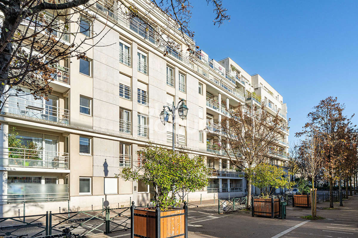 Appartement à ASNIERES-SUR-SEINE