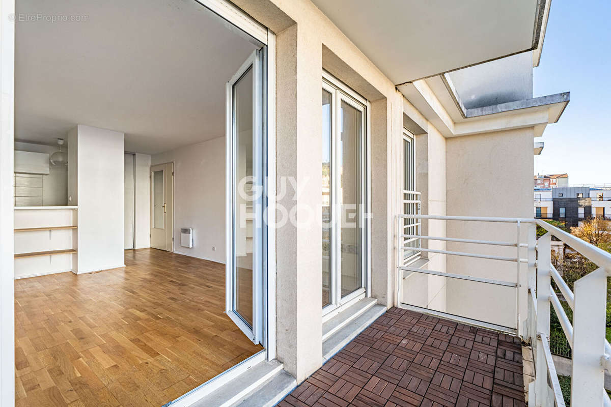 Appartement à ASNIERES-SUR-SEINE