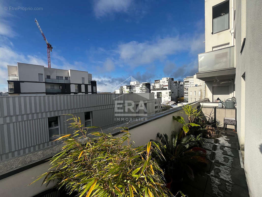 Appartement à IVRY-SUR-SEINE