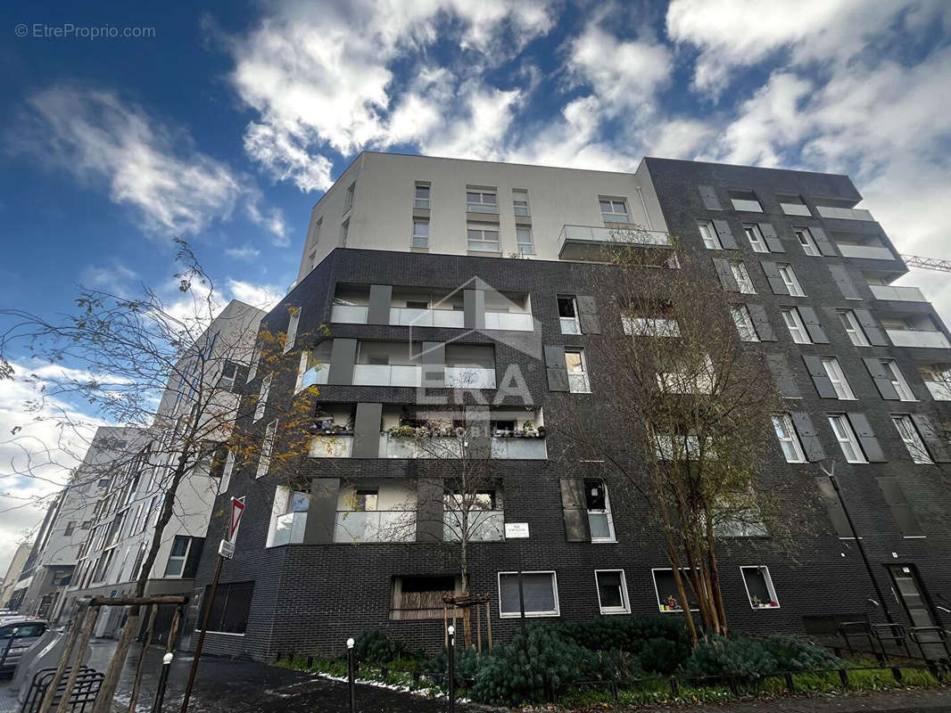 Appartement à IVRY-SUR-SEINE