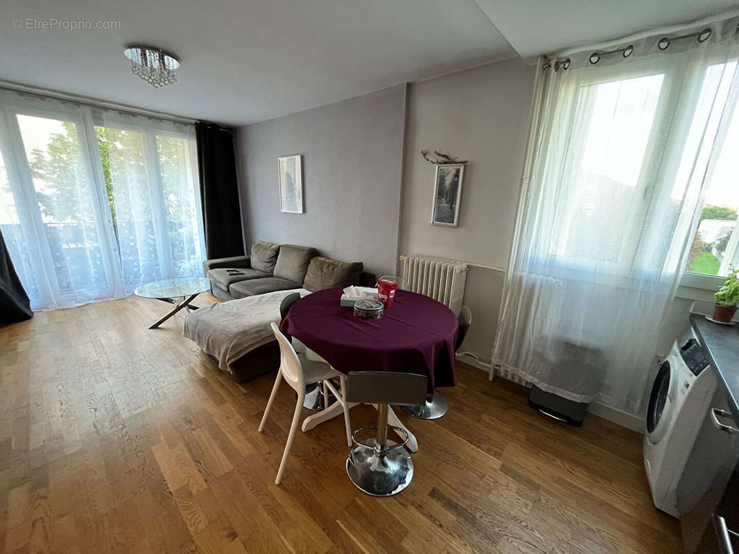 Appartement à BAGNEUX