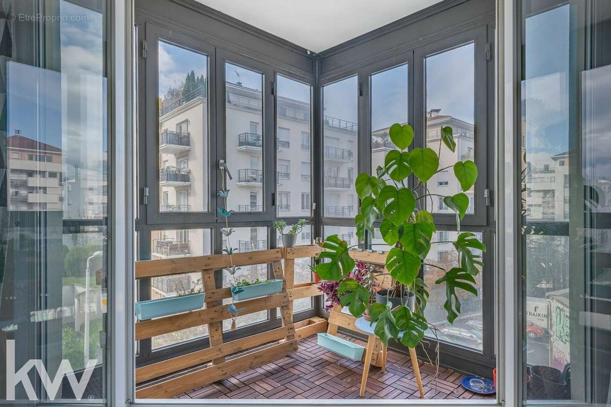 Appartement à LYON-9E