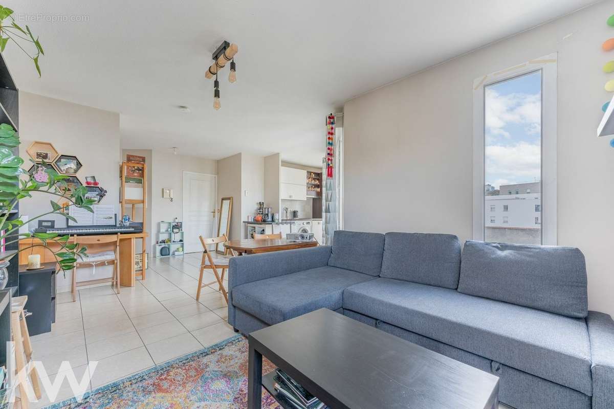 Appartement à LYON-9E