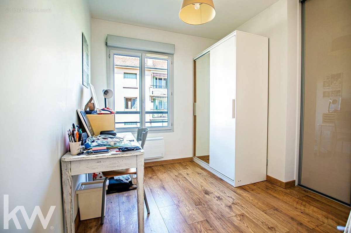 Appartement à LYON-8E