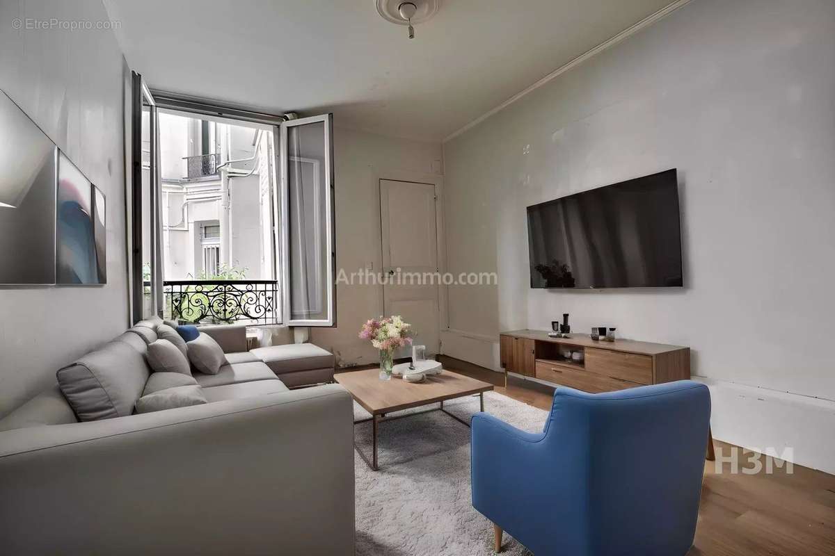 Appartement à PARIS-18E