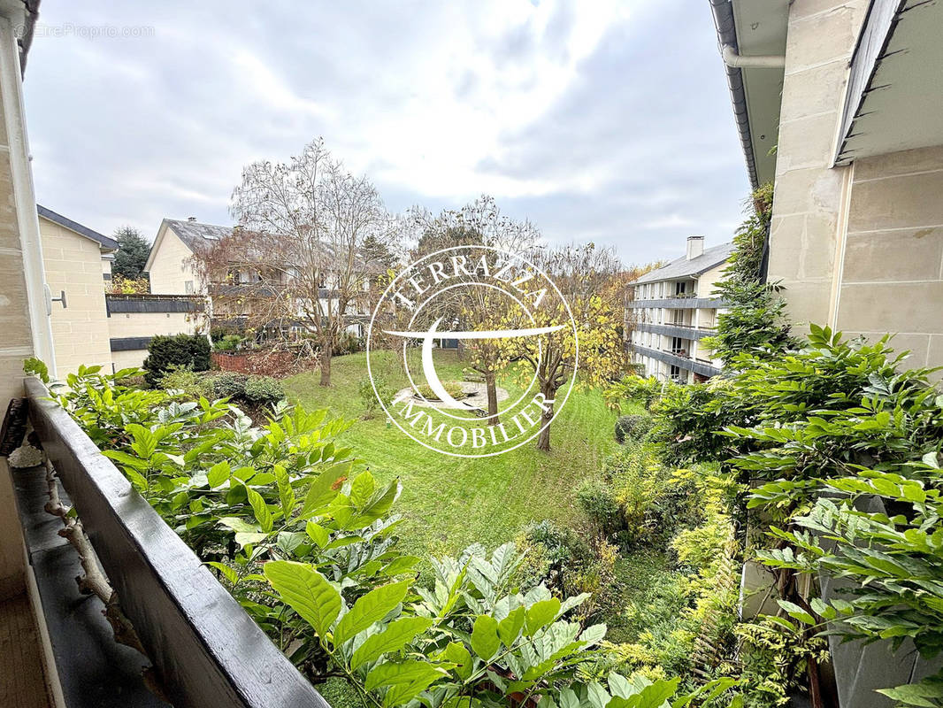 Appartement à LOUVECIENNES