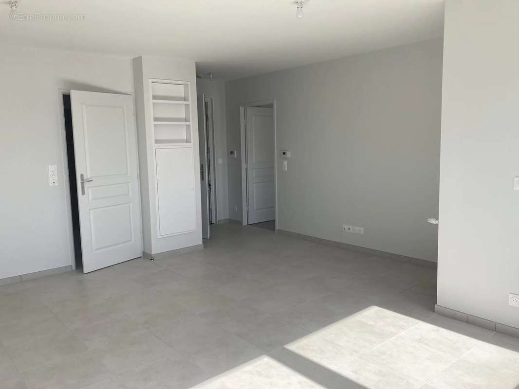 Appartement à CANNES-ECLUSE