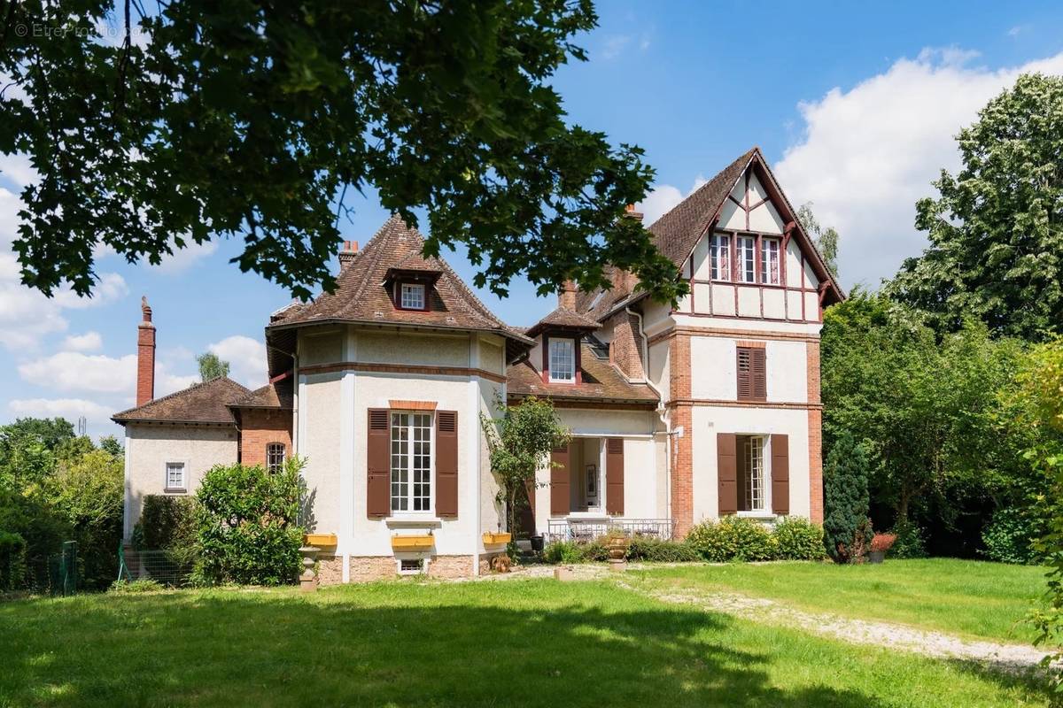 Maison à BOIS-LE-ROI