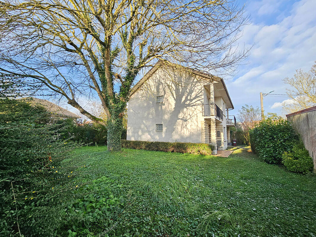 Maison à VAIRES-SUR-MARNE