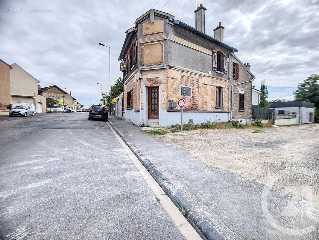 Maison à REIMS