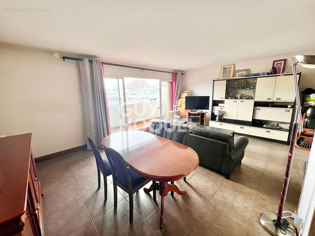 Appartement à MASSY