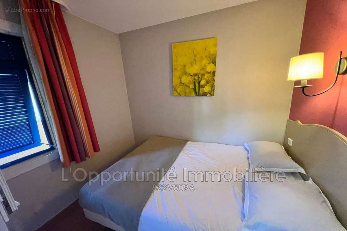 Appartement à MANDELIEU-LA-NAPOULE