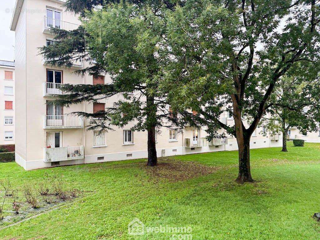 ...le parc. - Appartement à CHOLET