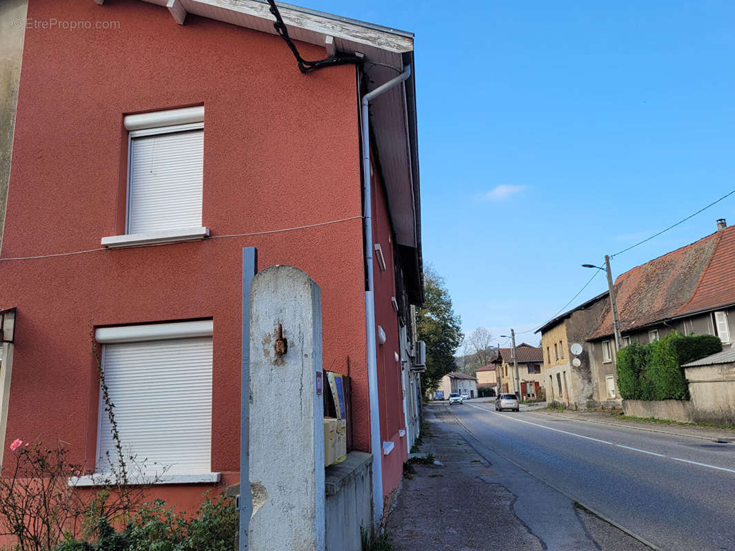 Maison à CHAMPIER