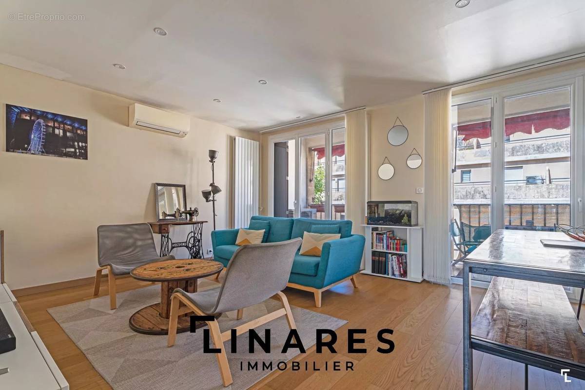 Appartement à MARSEILLE-10E