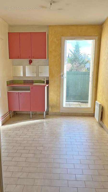 Appartement à OULLINS