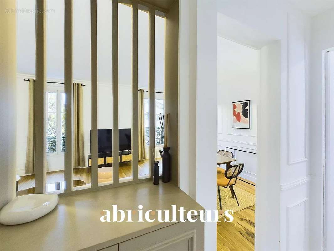 Appartement à PARIS-5E