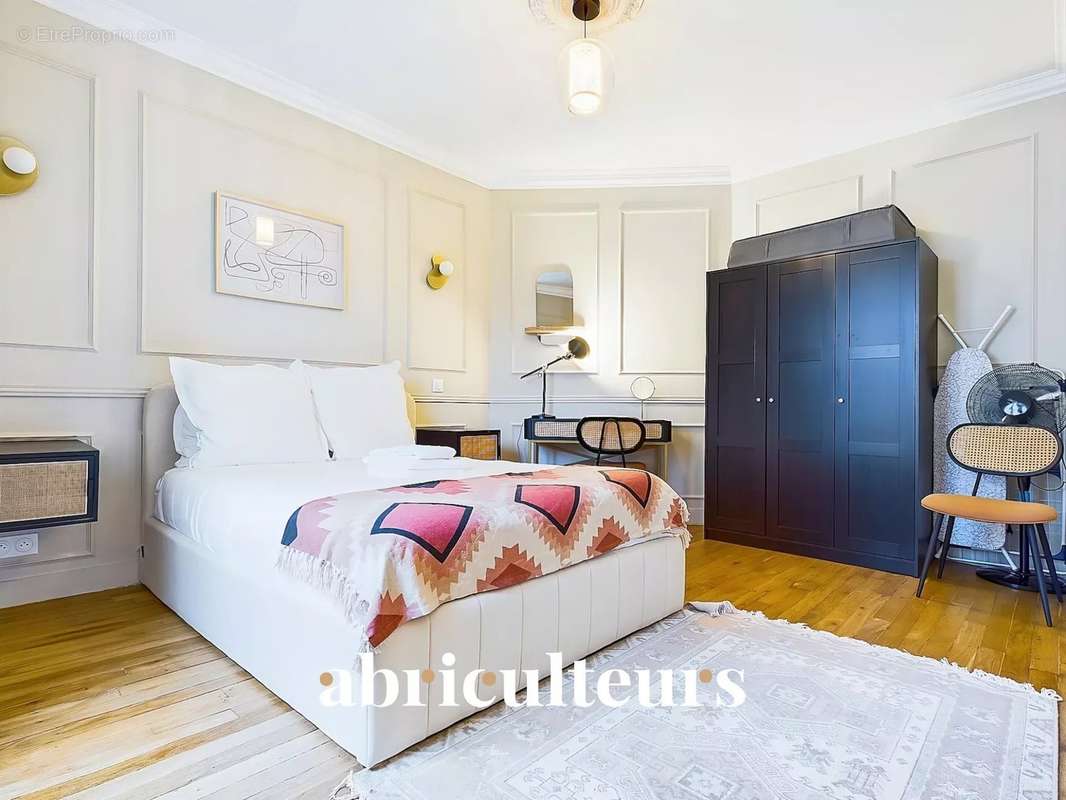 Appartement à PARIS-5E