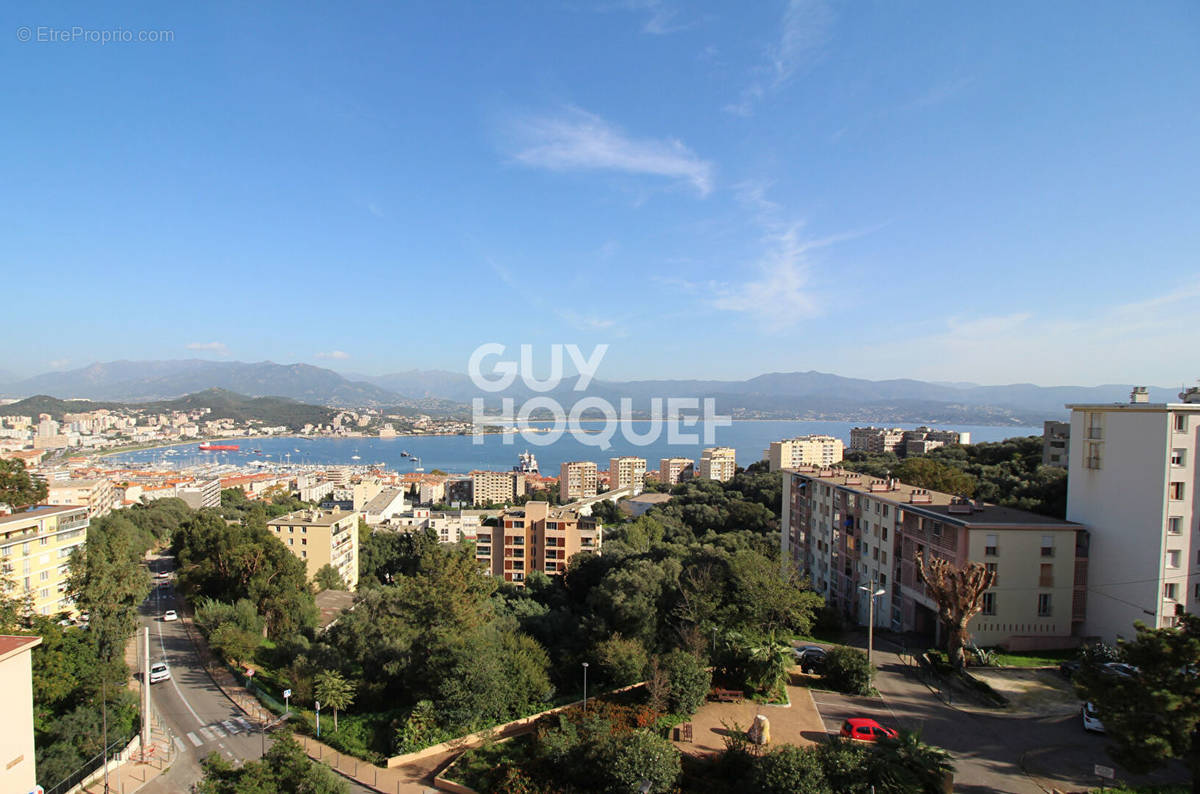 Appartement à AJACCIO