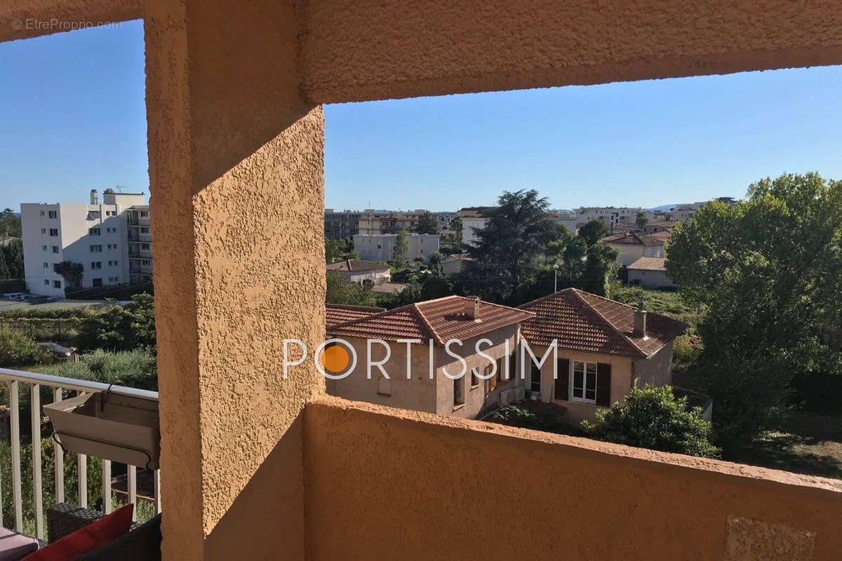 Appartement à CAGNES-SUR-MER