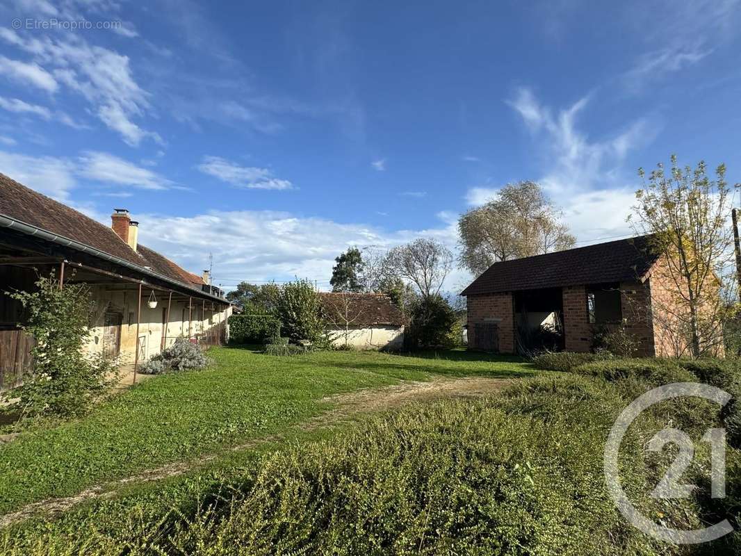 Maison à BRUAILLES