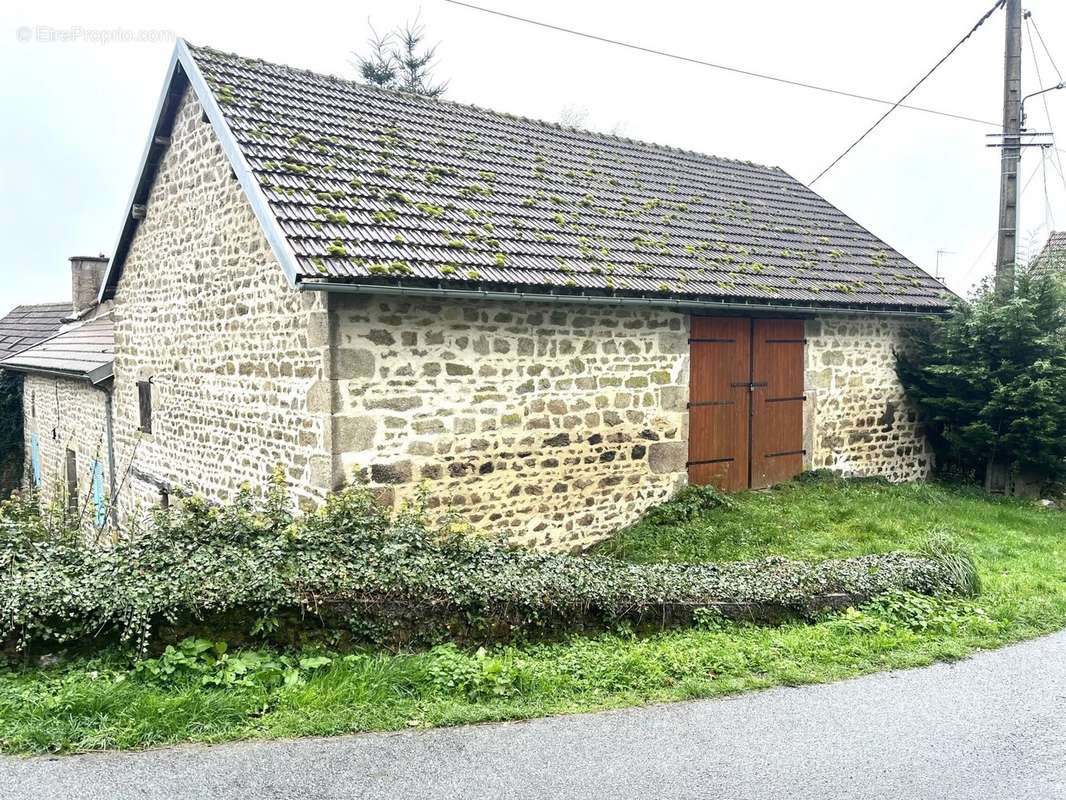 Maison à FELLETIN