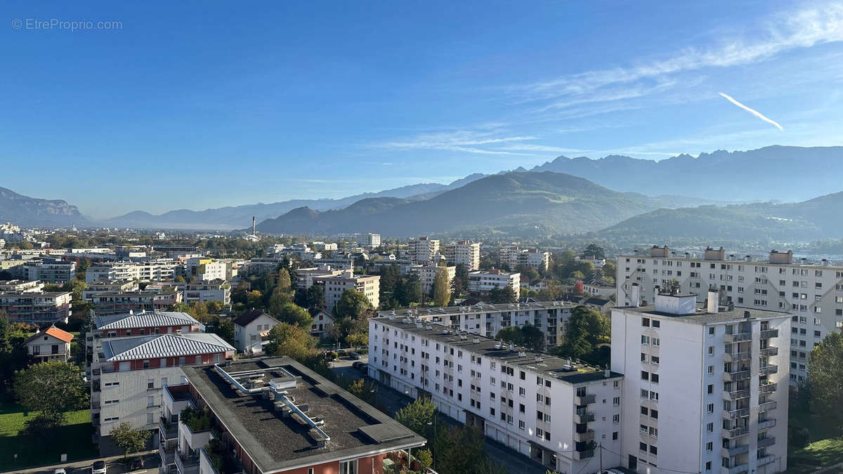 Appartement à ECHIROLLES