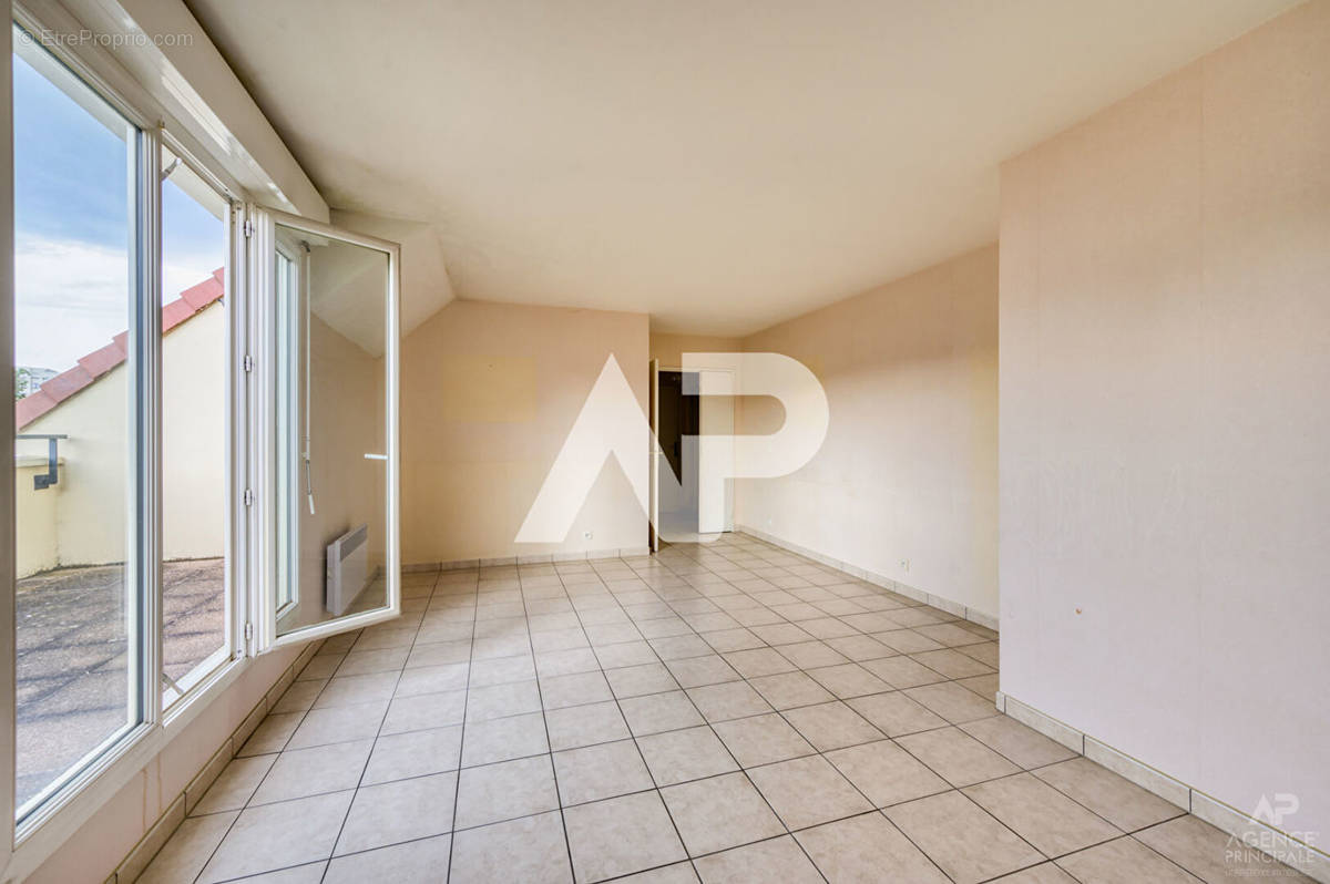 Appartement à RUEIL-MALMAISON