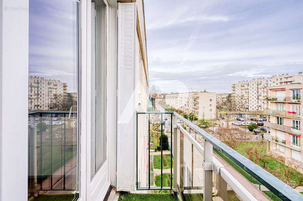 Appartement à RUEIL-MALMAISON