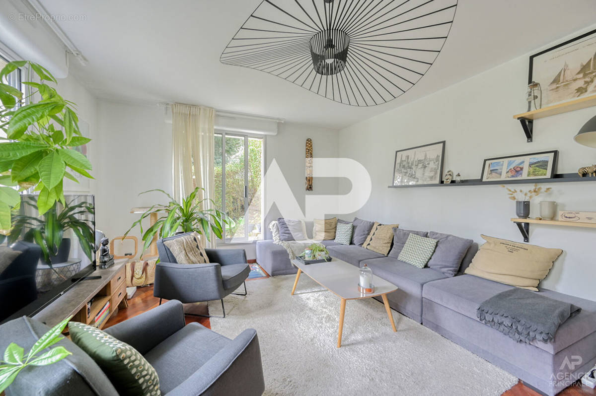 Appartement à RUEIL-MALMAISON