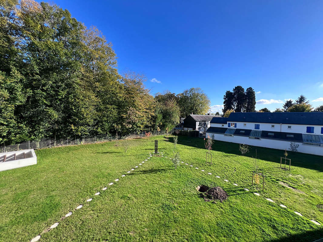 Appartement à MONT-SAINT-AIGNAN