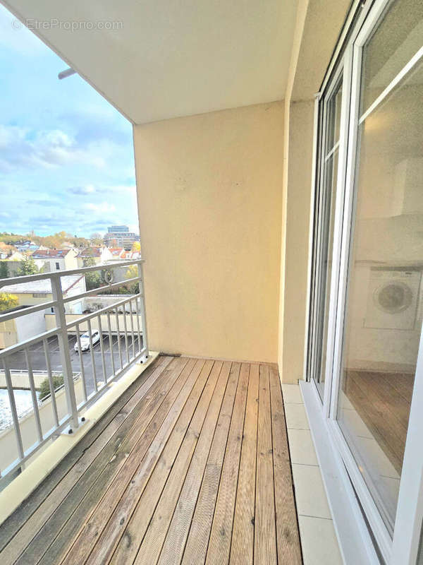 Appartement à ROSNY-SOUS-BOIS