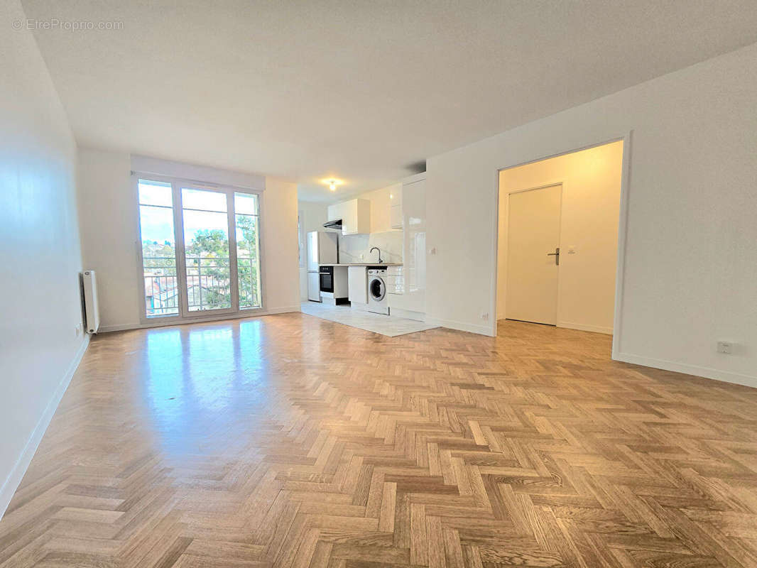 Appartement à ROSNY-SOUS-BOIS