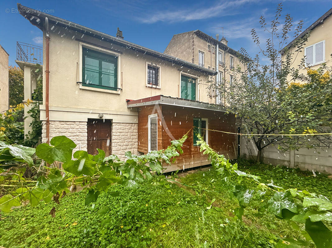 Maison à VITRY-SUR-SEINE