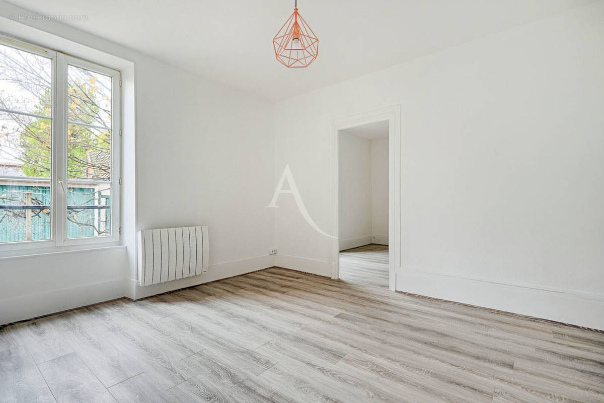 Appartement à CHAMPIGNY-SUR-MARNE