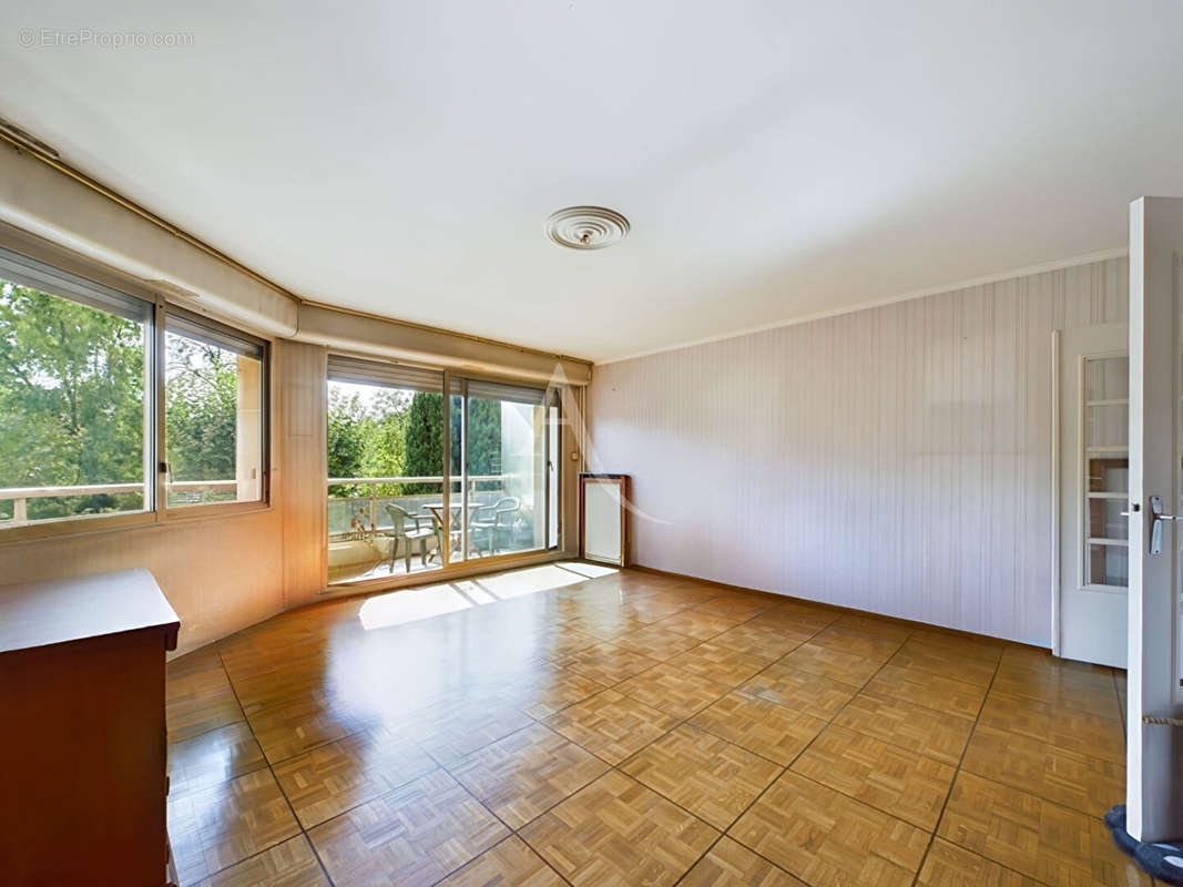 Appartement à CHAMPIGNY-SUR-MARNE