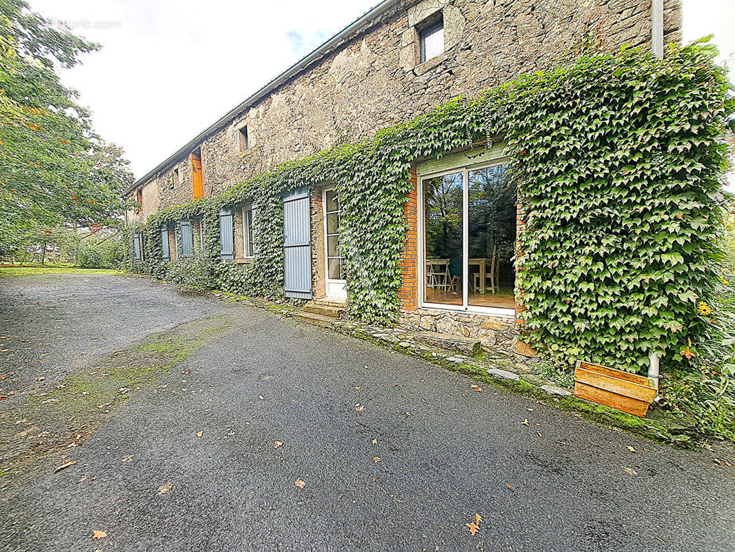 Maison à SAINT-ANDRE-GOULE-D&#039;OIE