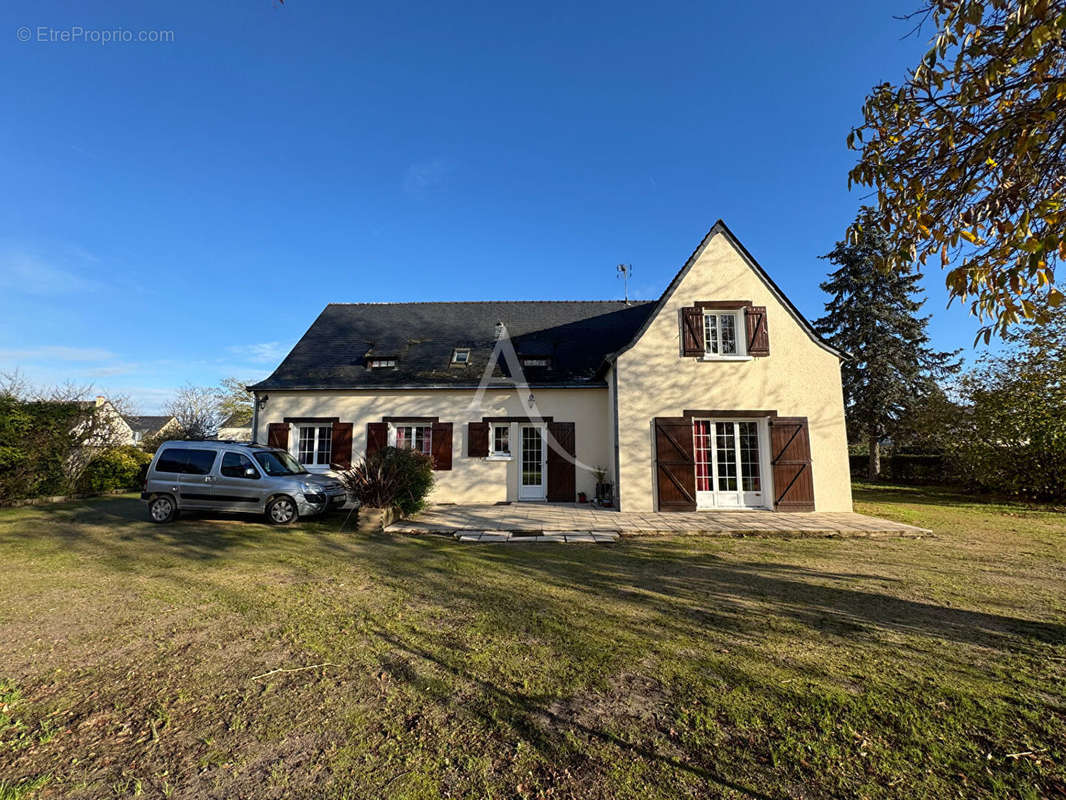 Maison à ECOUFLANT